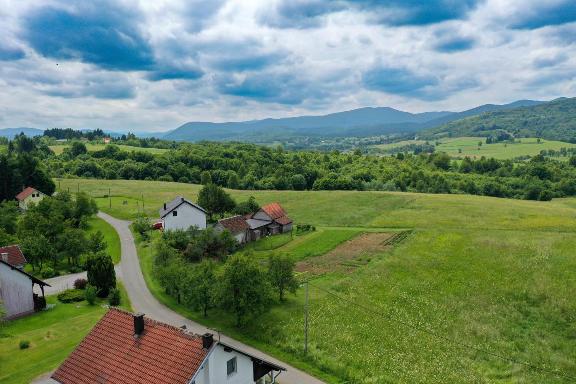 Apartment Ivano Раковица Экстерьер фото